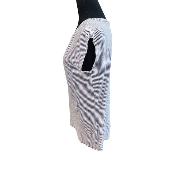 Tahari Nautical Sustainable 100% Linen Striped Button-Back Blouse Travel Casual - Picture 3 of 7